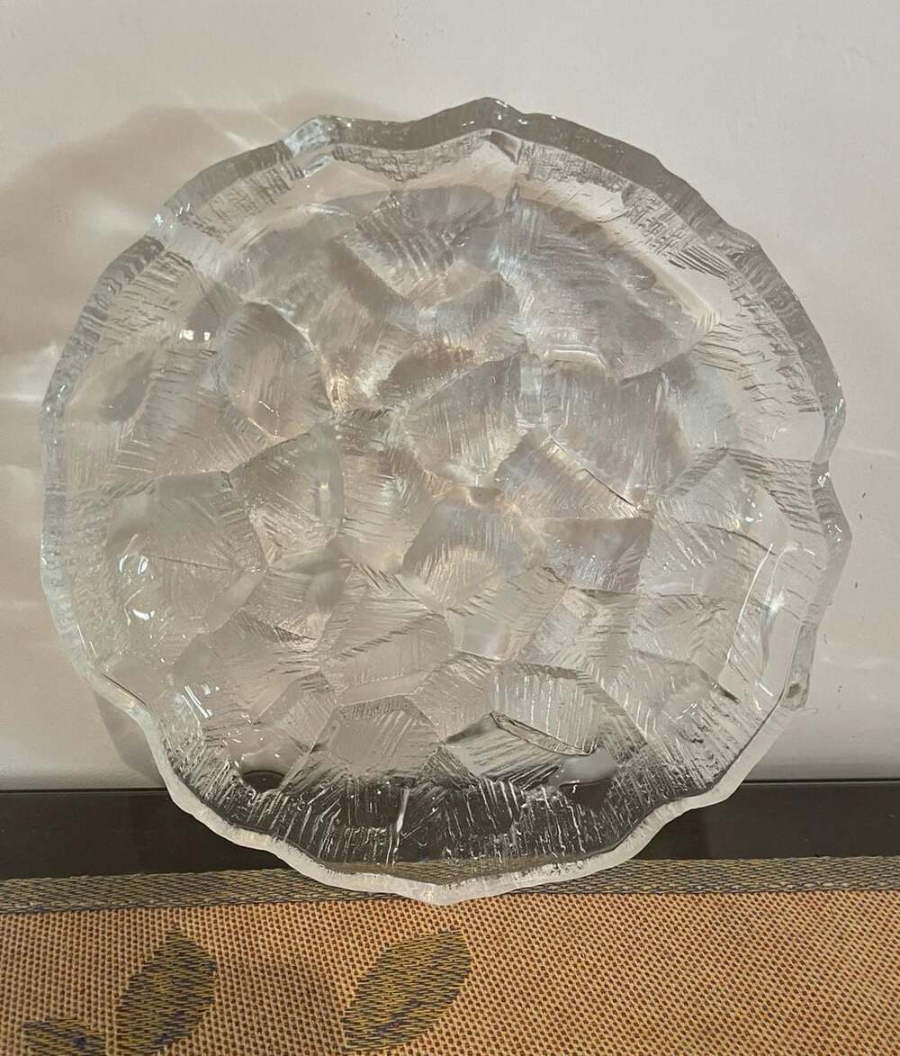 Hoya Japan Iceberg Pattern Heavy Crystal Glass Serving Bowl
